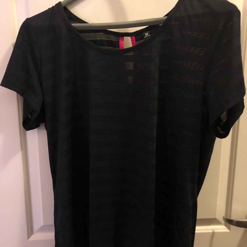 NWT work out shirt black with pink trim size 1X